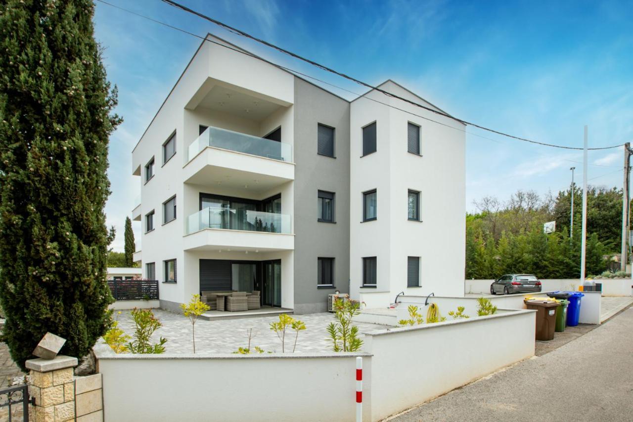 Apartment Muzini Malinska Dış mekan fotoğraf