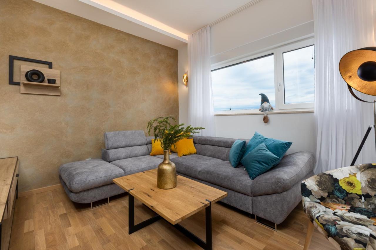 Apartment Muzini Malinska Dış mekan fotoğraf